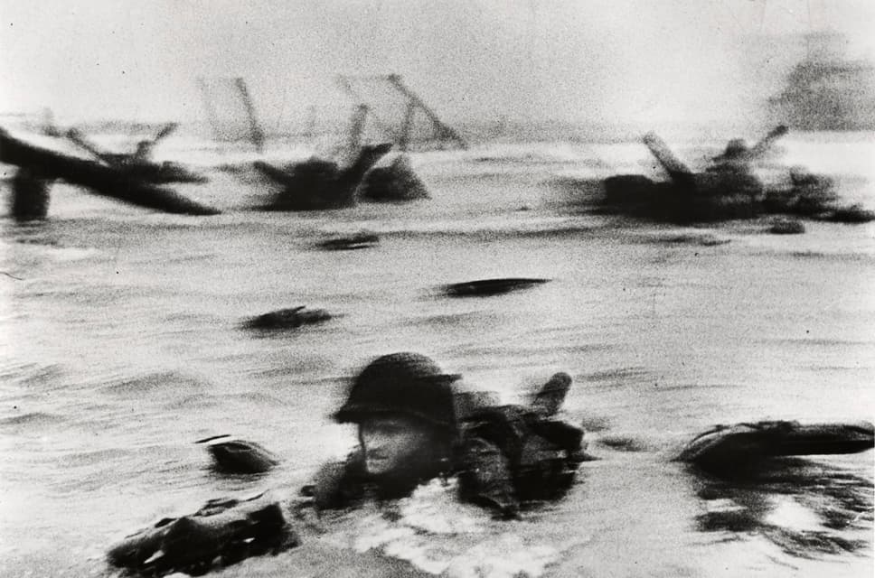 D-Day, Robert Capa, 1944